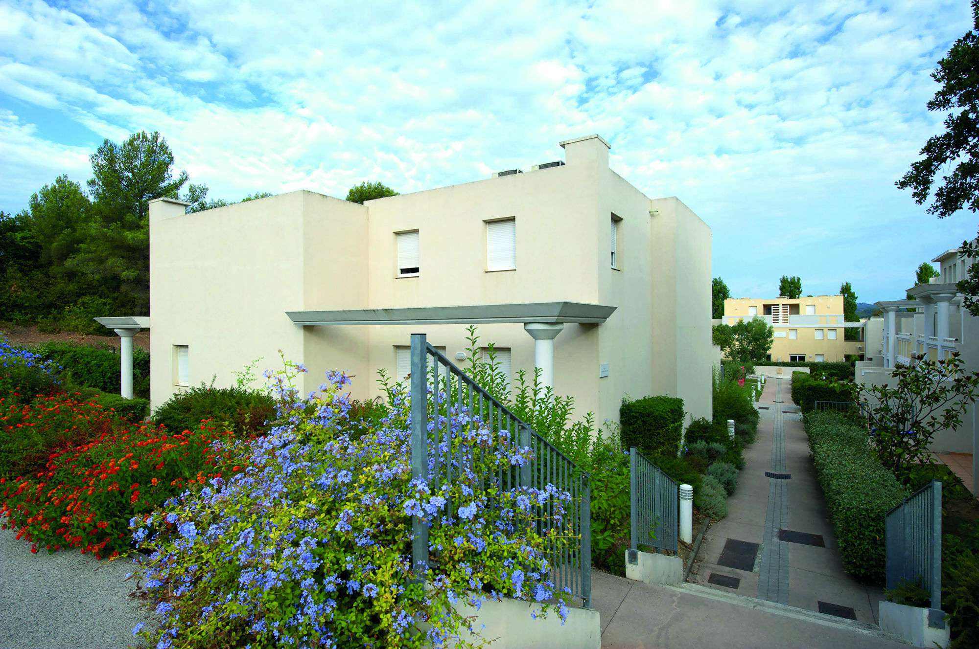 Zenitude Hôtel-Résidences Toulon Six Fours Six-Fours-les-Plages Exterior foto